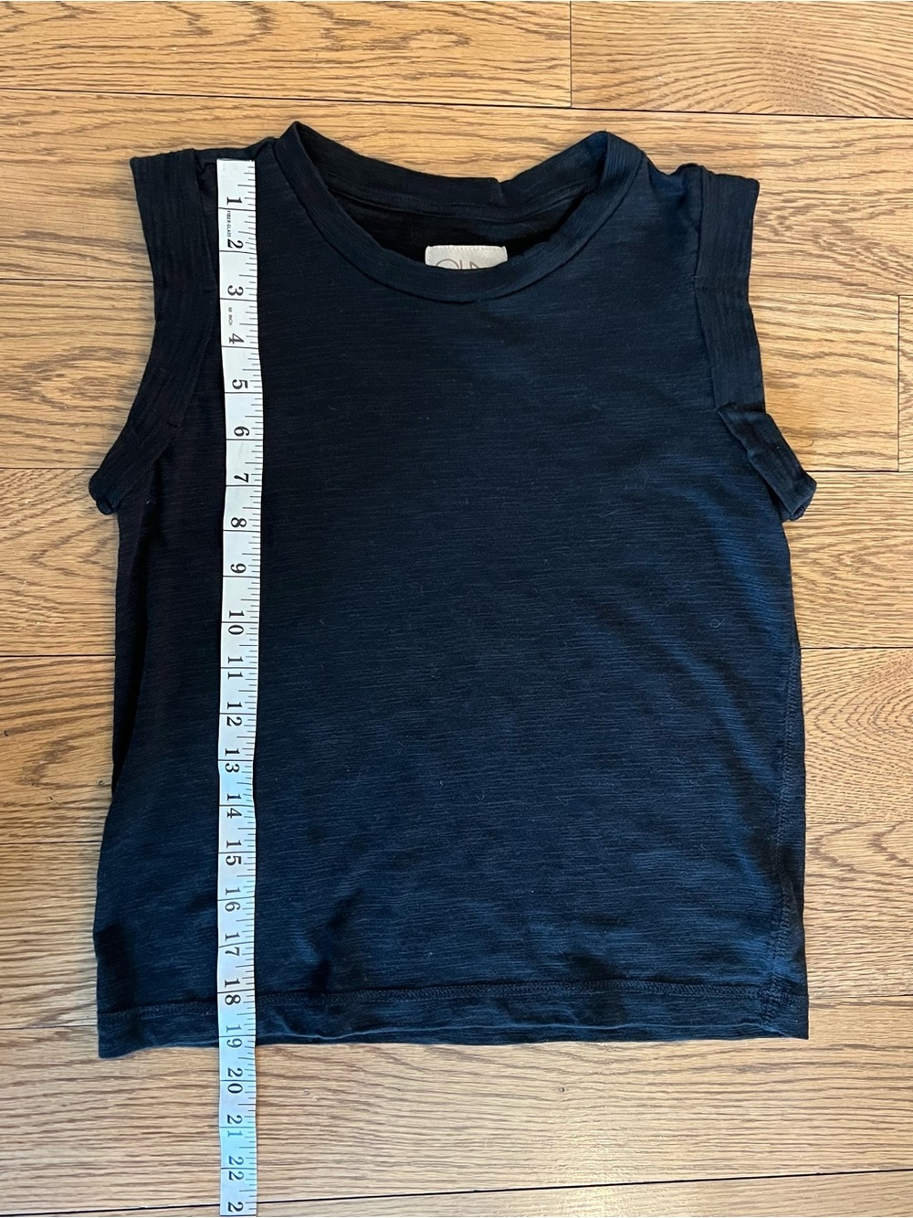 Chaser Black Sleeveless Crewneck Tank Top - Picture 6 of 7